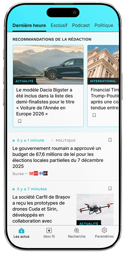 A smartphone screen displaying the Informat news app interface in French, designed by Quickdata, showing editorial news recommendations, category tabs, article preview cards, timestamps, and bottom navigation in a clean mobile layout.